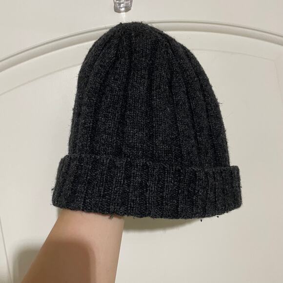 Polo Ralph Lauren Lambs Wool Charcoal Grey Gray Knit Beanie Red Polo Logo Unisex - Picture 8 of 8